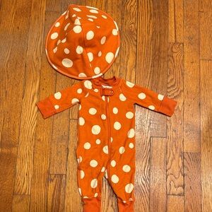 Hanna Andersson Polka Dot Jammies with mushroom hat for Halloween 🍄